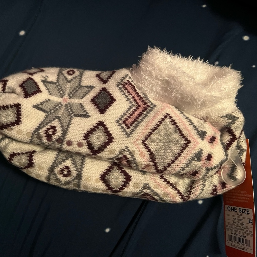 Warm boot socks with grip brand new!!